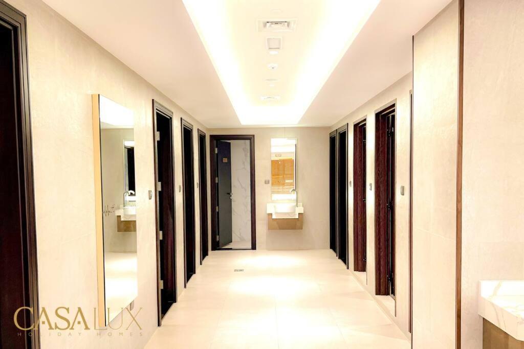 Lovely Big Studio W/ Burj Khalifa View In Downtown Dubai Dış mekan fotoğraf